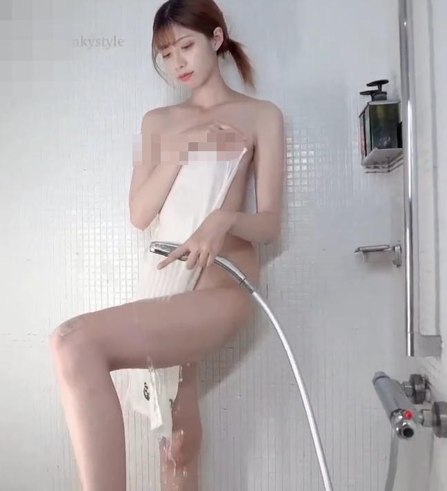 【Saki_紗季】台妹素人温泉打炮 【1V 919MB】